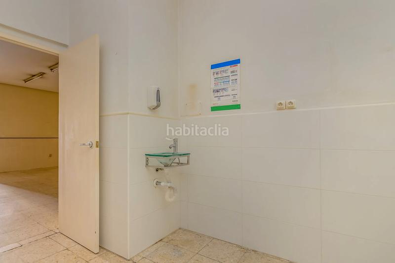 Foto d678c33a-a84b-4466-9480-40c88d020b4b. Geschäftsraum in La Arena Gijón