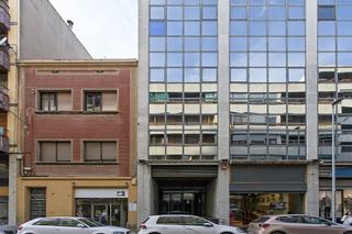 Local Comercial  C/ pompeu fabra. Solvia inmobiliaria  locales manresa