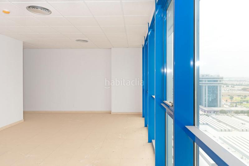 Foto 5ac72e89-f769-4b72-8551-b6e331e0f695. Büro in San Jerónimo - La Bachillera Sevilla