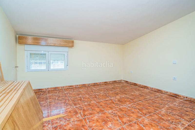 Foto 89061fef-8494-4c33-b179-f71b9a07c6e2. Casa pareada solvia inmobiliaria chalet adosado en Fresno de la Fuente