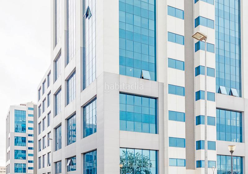 Foto 14346595-432e-4330-8349-4c85c12cc7df. Oficina a San Jerónimo - La Bachillera Sevilla