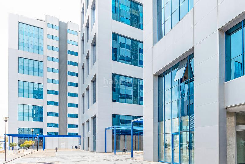 Foto 5692df76-9235-41d8-83e1-6ab6cdc5d1b4. Oficina a San Jerónimo - La Bachillera Sevilla