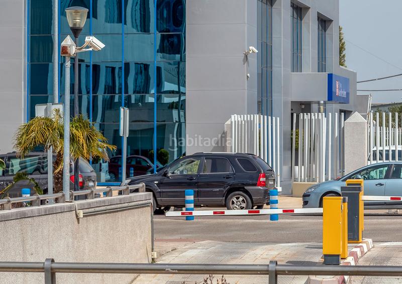 Foto 58b1a7a5-4c7b-4500-8138-20e23915aaf5. Oficina a San Jerónimo - La Bachillera Sevilla