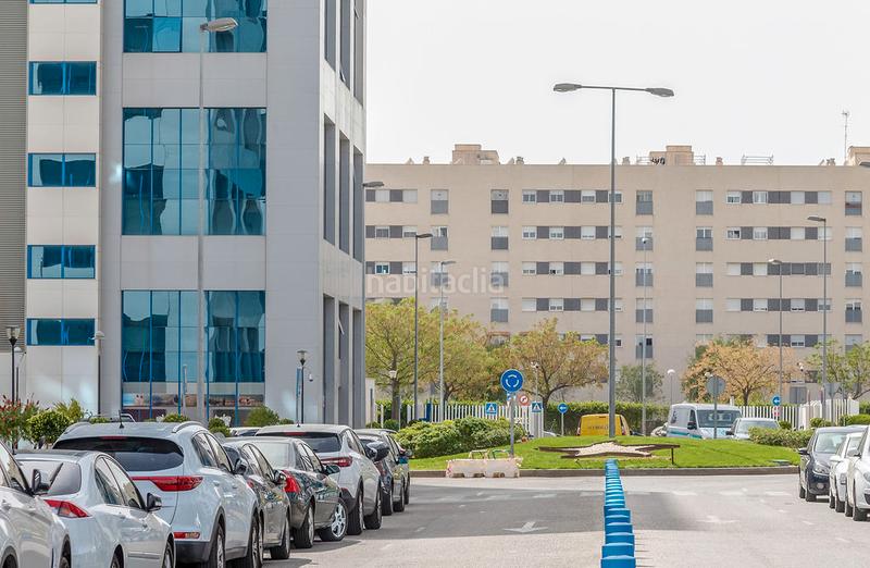 Foto d0a6235d-c098-48d2-bc7a-51a69e65ce5f. Oficina a San Jerónimo - La Bachillera Sevilla