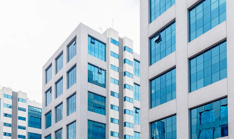 Foto e3b08834-9708-49cf-b1b9-e4bde2e87e89. Oficina a San Jerónimo - La Bachillera Sevilla