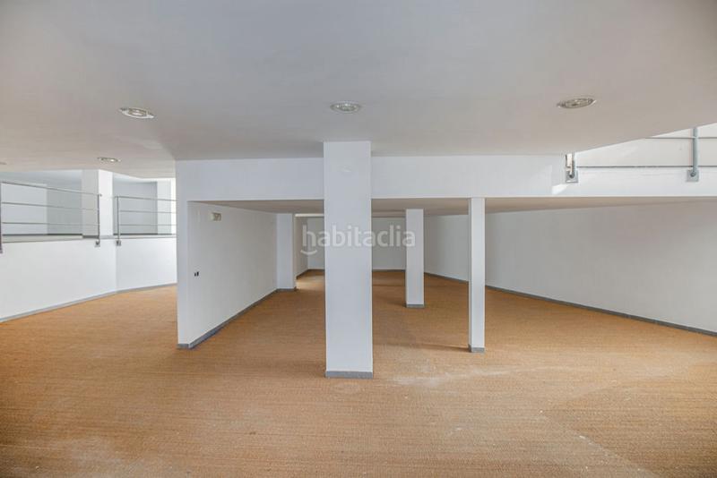 Foto 16d27349-5178-4c91-a4fe-a6a7df546623. Local commercial dans Santa Coloma de Farners