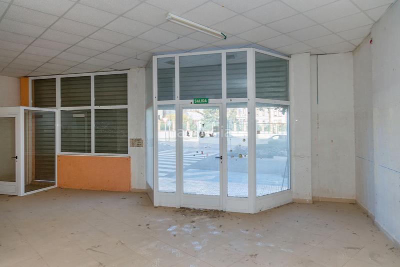 Foto 3bde1e56-eb8e-4769-b6a8-6f2fc5e74cf4. Locale commerciale in Caudete