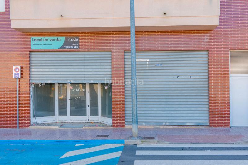 Foto 5ecfbc8e-bdc1-4a10-8a72-333b52311370. Locale commerciale in Caudete