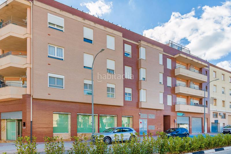 Foto b5273811-e3a0-4f5e-ba07-e88fb44abbad. Locale commerciale in Caudete