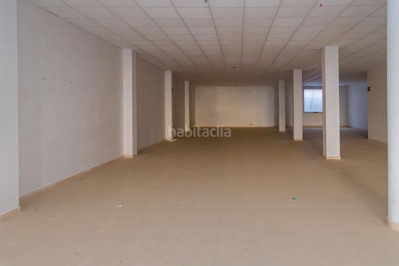 Foto e03e9603-3402-41a5-b3ce-2ae4972e59c9. Locale commerciale in Caudete