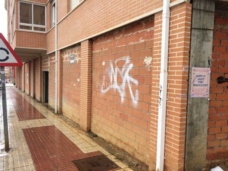 Foto 4579ceb8-d5f0-4a52-ac4d-8904c5a29a0e. Local comercial a Benavente