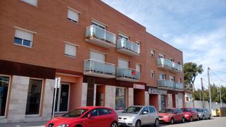 Local Comercial  C/ pompeu fabra. Solvia inmobiliaria  locales bisbal dempordà la