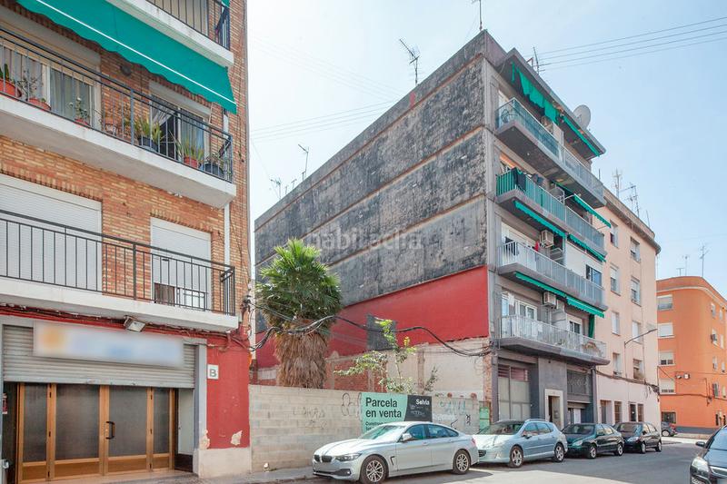Foto dfc9bfb4-53c4-481a-8866-b70fadd69eba. Finca rústica solvia inmobiliaria suelo urbano en Alzira