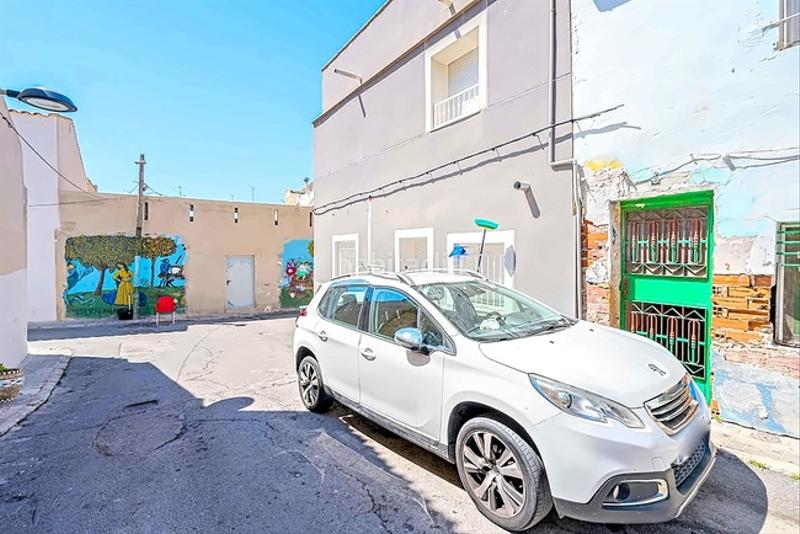 Foto b3d21a12-3c53-4f2e-8901-407d275b9d97. Casa pareada solvia inmobiliaria chalet adosado en Villena