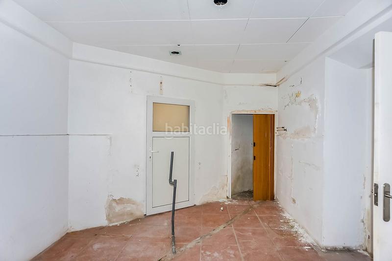 Foto 6dd07e5e-97a6-4488-8021-9ec290b3d60d. Business premise in Bisbal d´Empordà (La)