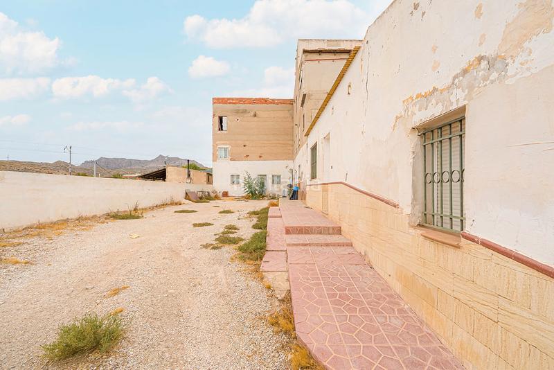 Foto e68f9673-7839-47d3-8fcf-f7bced9ed9db. Geschäftsraum in San Crispín-Huerta Nueva-Estación Elda