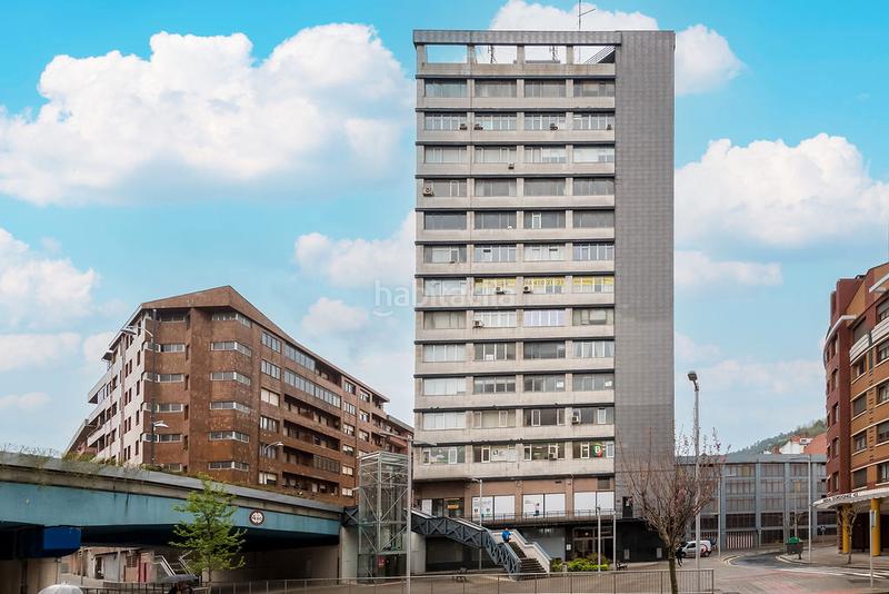 Foto 9d5d524b-a82b-4f03-b226-abe1ff464719. Oficina solvia inmobiliaria oficinas en Rekalde Centro Bilbao