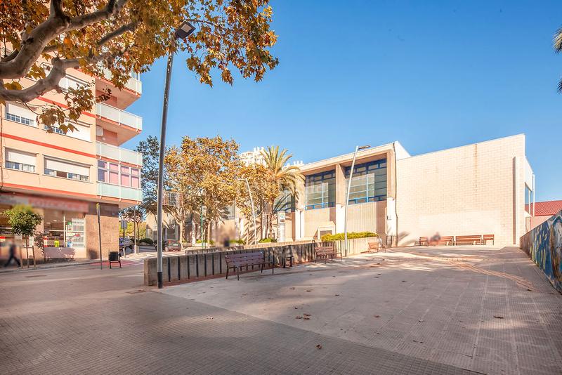 Foto da78600e-2fa4-4392-8310-8dd2d77f3725. Locale commerciale in La Plana Esplugues de Llobregat