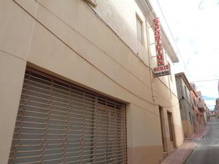 Local Comercial  C/ santa bárbara. Solvia inmobiliaria  locales monóvarmonòver