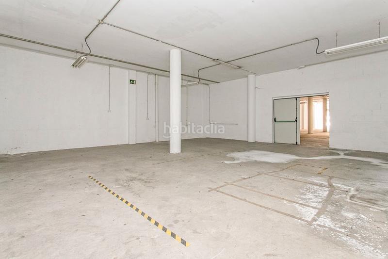 Foto 580358f8-e1d3-4584-bdf7-200cc28b9b4c. Locale commerciale in Can Palet Terrassa