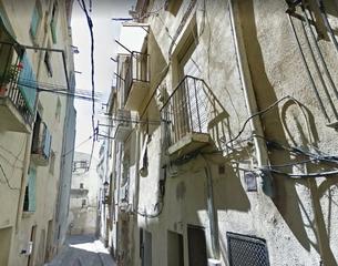 Chalet  C/ figuereta. Solvia inmobiliaria  casa valls