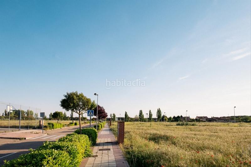 Foto 07e22f90-7445-4e2b-bf72-e77bf747c891. Finca rústica solvia inmobiliaria suelo urbano en Aldeamayor de San Martín