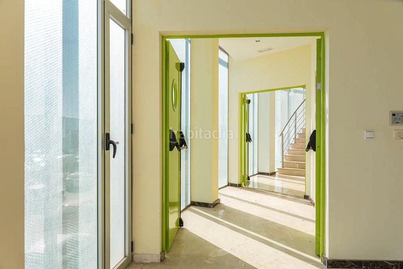 Foto 5ce811ab-0a92-46f8-9126-6a6033d56b64. Büro in Ceutí