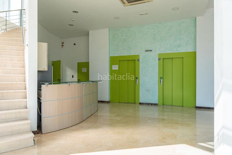 Foto 91ee0b47-17e7-4c48-8452-d064bf9d8bfb. Büro in Ceutí