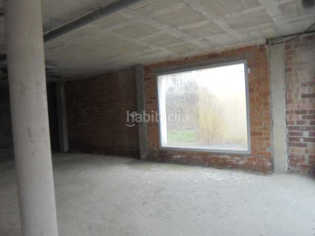 Foto b3e9395a-6f25-44f5-b1d3-183fbc936ea3. Local comercial a Castellgalí