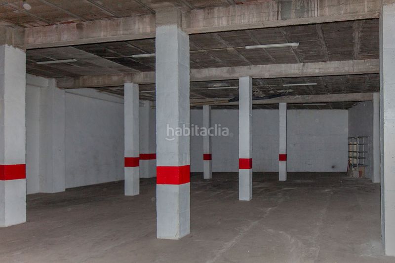 Foto 0c81bc3d-e8de-4746-8d22-bf900efe1509. Local comercial a Corea Gandia