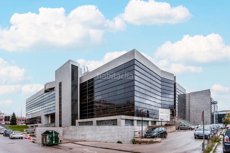 Foto ba570568-46cd-41f7-aa52-f2ad34b545d5. Affitto ufficio in Zona Industrial Alcobendas