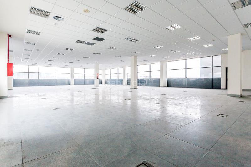 Foto cecd1e21-1f34-4ce9-b201-001be48431c7. Affitto ufficio in Zona Industrial Alcobendas