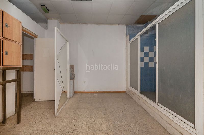 Foto 4535f627-daee-41e7-b6ec-1e108608119e. Local comercial a Centro Antequera