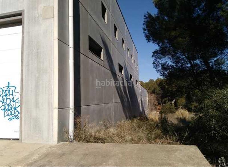 Foto 5cfb616b-fb26-4c1e-aa00-bddc6dc15824. Edifici a Sant Vicenç de Castellet