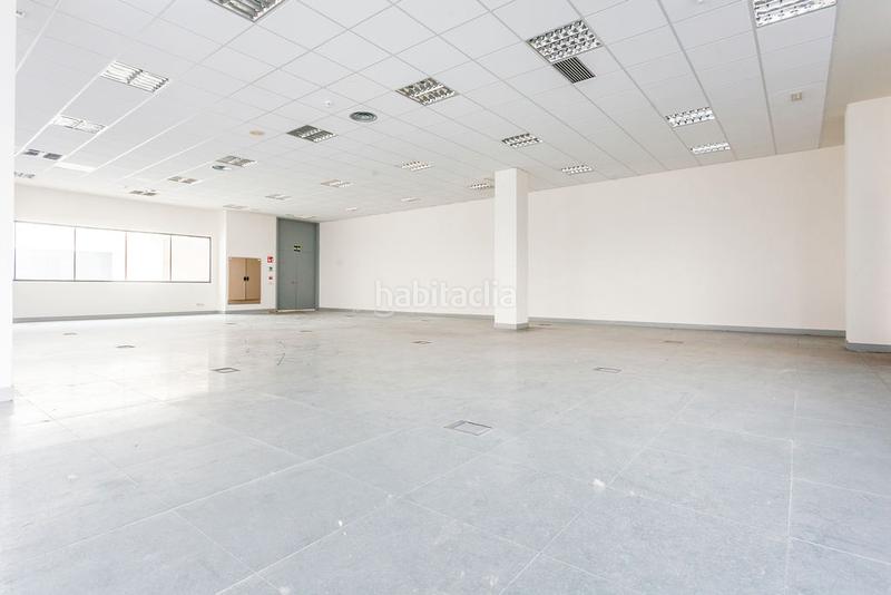 Foto 09937039-3135-4bef-8aad-5975adc8e468. Büro in Zona Industrial Alcobendas