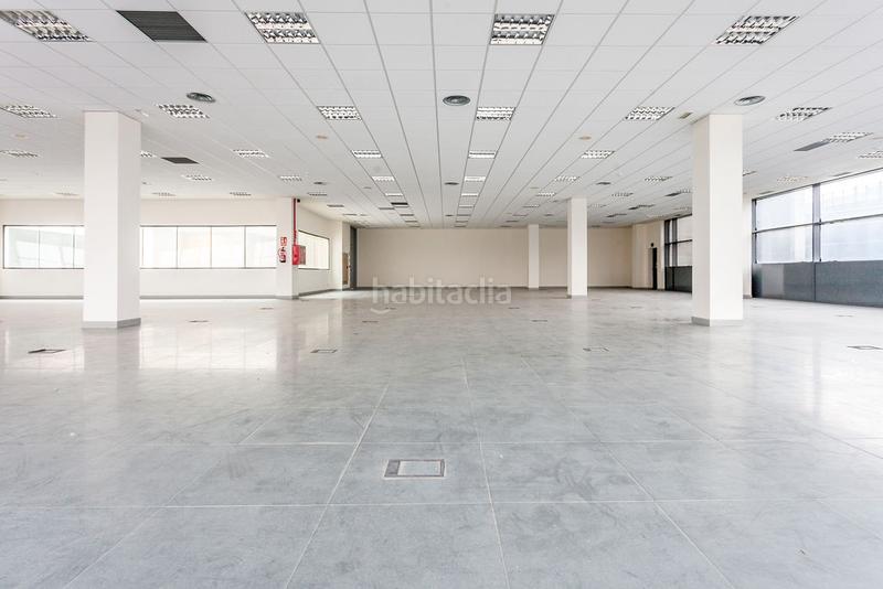 Foto fa573bb8-c181-4a4b-bdd7-4262c8e1a113. Büro in Zona Industrial Alcobendas