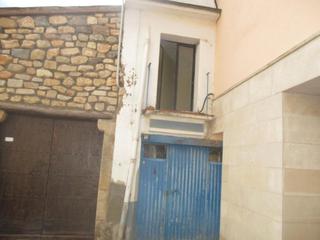 Xalet  C/ castell. Solvia inmobiliaria  casa espluga de francolí l