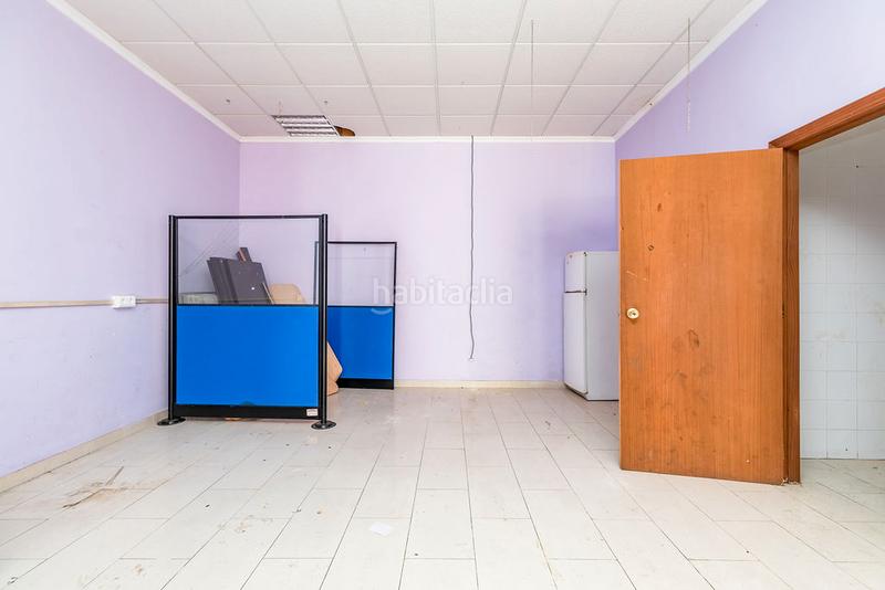 Foto c85085a0-6c3a-4c1c-a2c4-1be2477d8b40. Local commercial dans Pere Morell - Alborxí Alzira