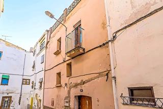 Xalet  C/ mossen jacinto verdaguer. Solvia inmobiliaria  casa arbeca