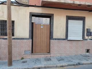 Local commercial  C/ francisco jorquera. Solvia inmobiliaria  locales santa lucia
