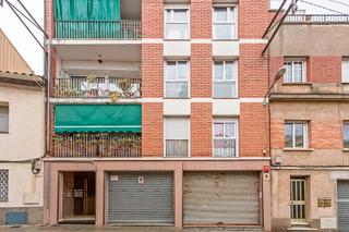 Local commercial  C/ domenec fins. Solvia inmobiliaria  locales montcada i reixac