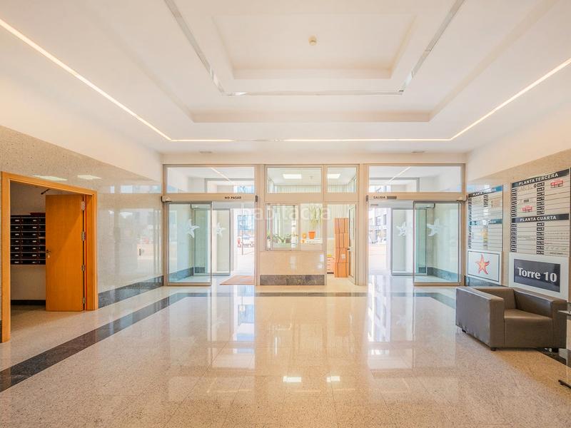 Foto 2e16f5f8-0cb1-4942-bdfc-e6fd82bdc970. Oficina a San Jerónimo - La Bachillera Sevilla