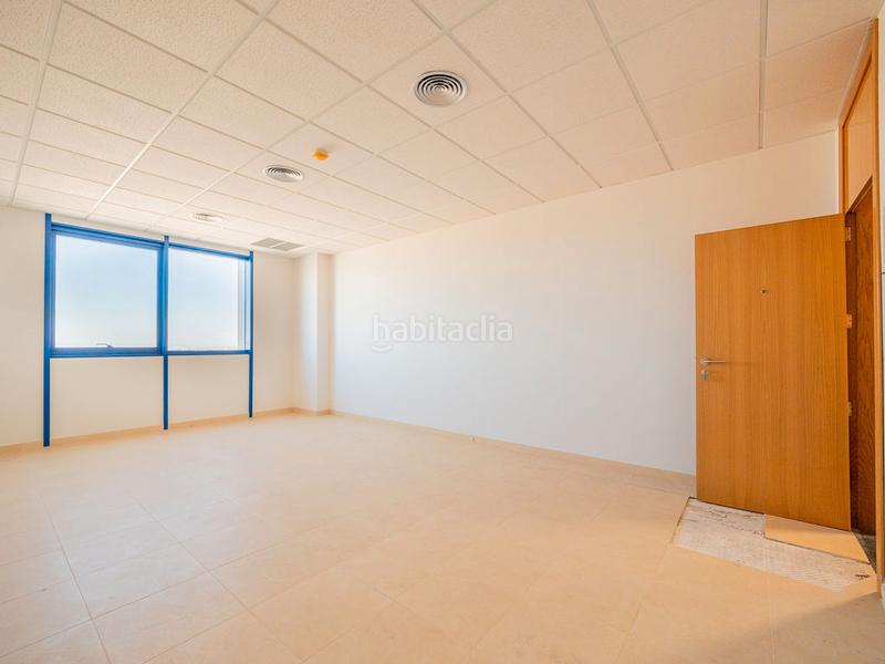 Foto 3d3cfcb7-7847-4eee-93c6-66ab9989c926. Oficina a San Jerónimo - La Bachillera Sevilla