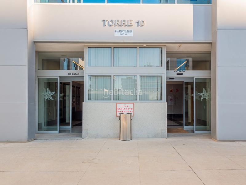 Foto 53cc5525-4e03-4bf9-b11a-4d5f2c2f25e6. Oficina a San Jerónimo - La Bachillera Sevilla