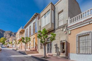 Xalet  C/ del calvario. Solvia inmobiliaria  casa callosa de segura