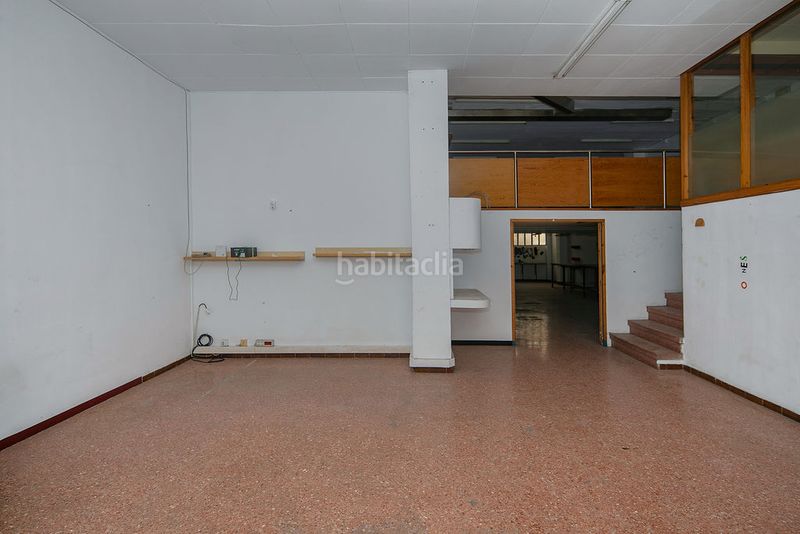 Foto 1dd2665d-5c19-4971-8181-1691a31aca89. Local comercial a Eixample Mataró