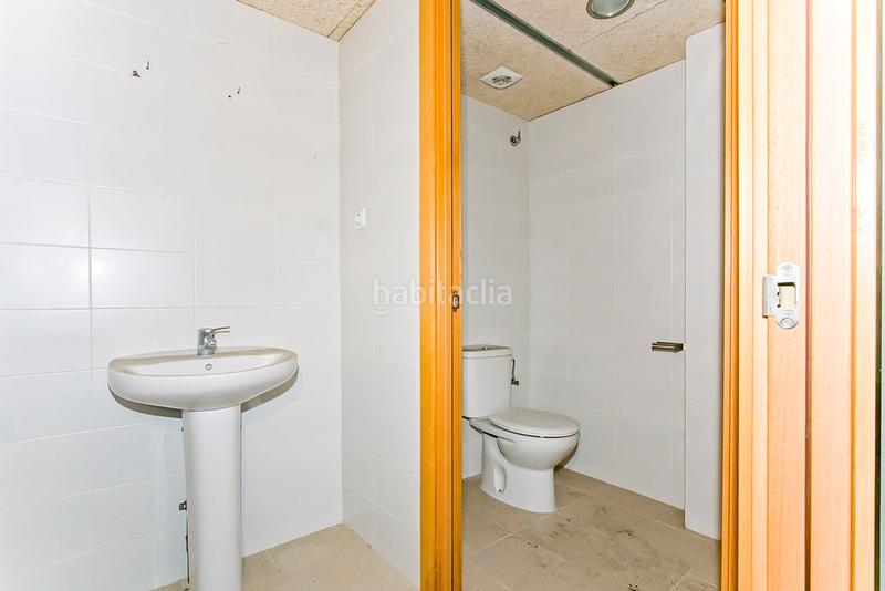 Foto d9e04c75-d411-4a60-8bc7-60e991d728af. Locale commerciale in Sant Cosme-La Granja Prat de Llobregat (El)