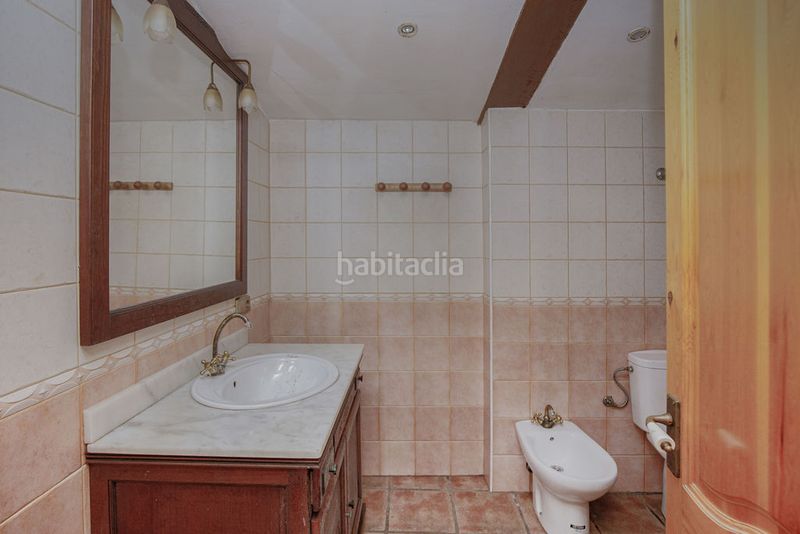 Foto 46562358-3f2e-45f4-a2c3-e58a5fa3bc22. Duplex con riscaldamento in Mieres