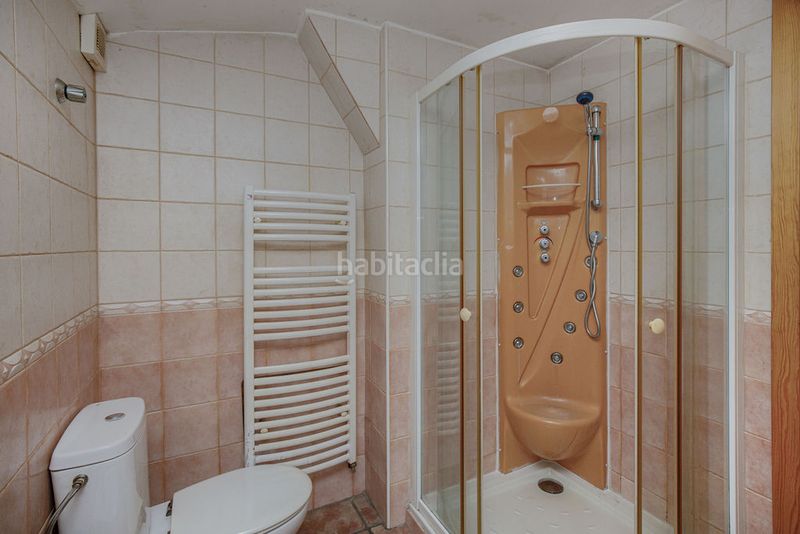 Foto 5e7973da-9242-4ea0-ac5f-997d63671485. Duplex con riscaldamento in Mieres
