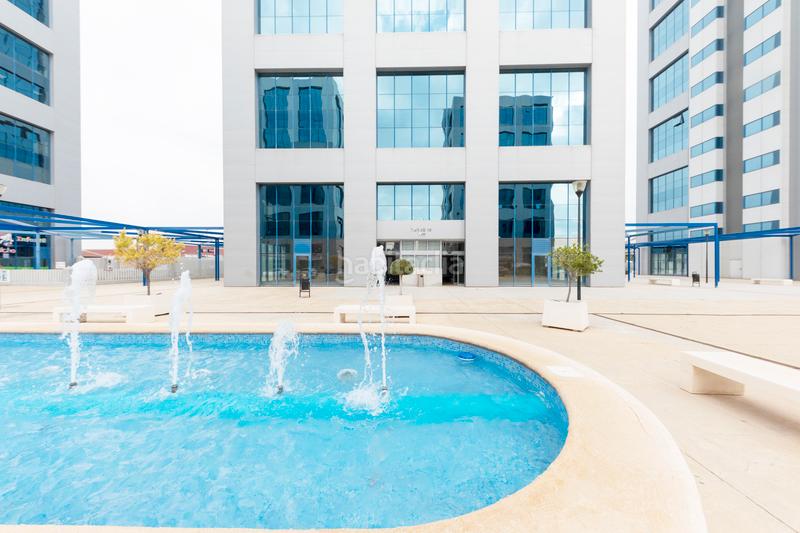 Foto 80d3c58f-6722-45b1-99c5-75c313bfa8d8. Office space in San Jerónimo - La Bachillera Sevilla